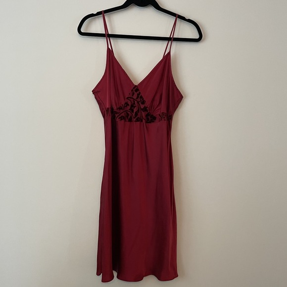 Valerie Stevens Dresses & Skirts - VTG 100% Silk Babydoll Slip Dress Wine Size L Tie Back Burnout Velvet Romantic